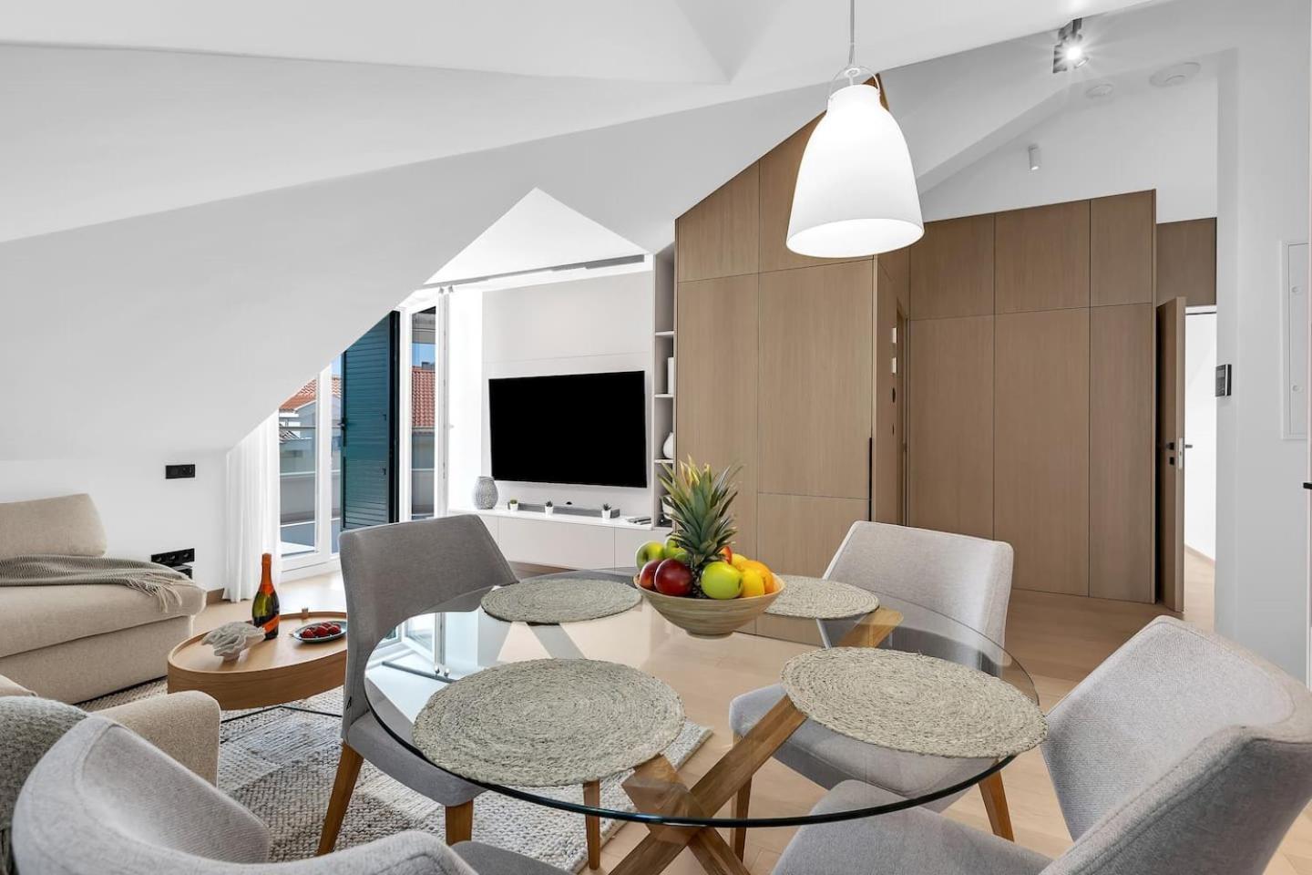 Penthouse Nikolina-50m To Beach! - Exklusiv *